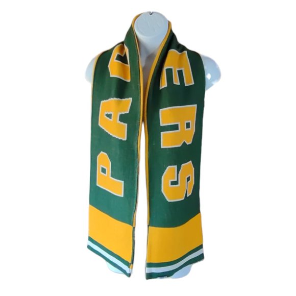 Reebok Team Apparel Green Bay Packers Reversible Scarf - Picture 1 of 8